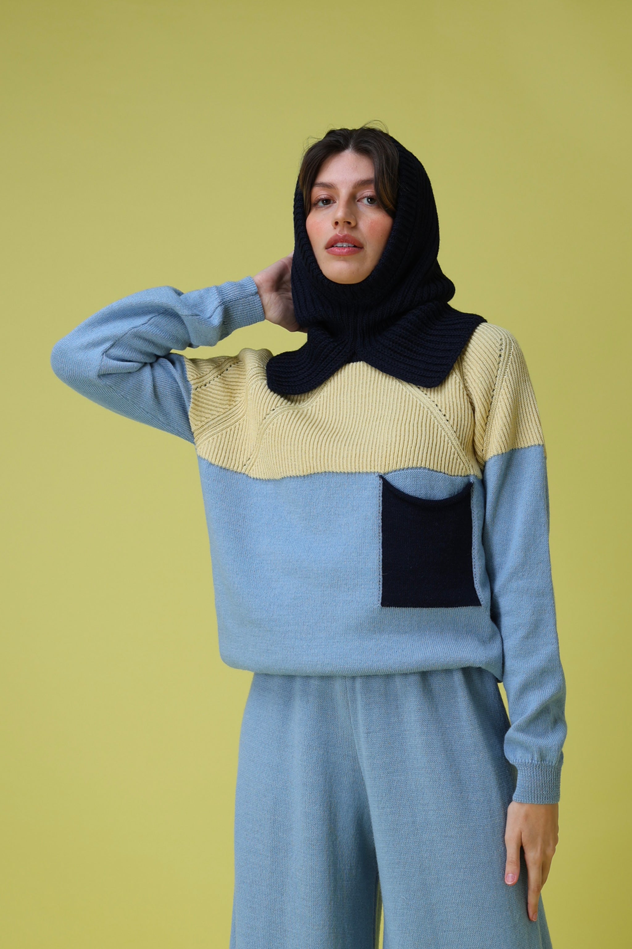 Chunky hood