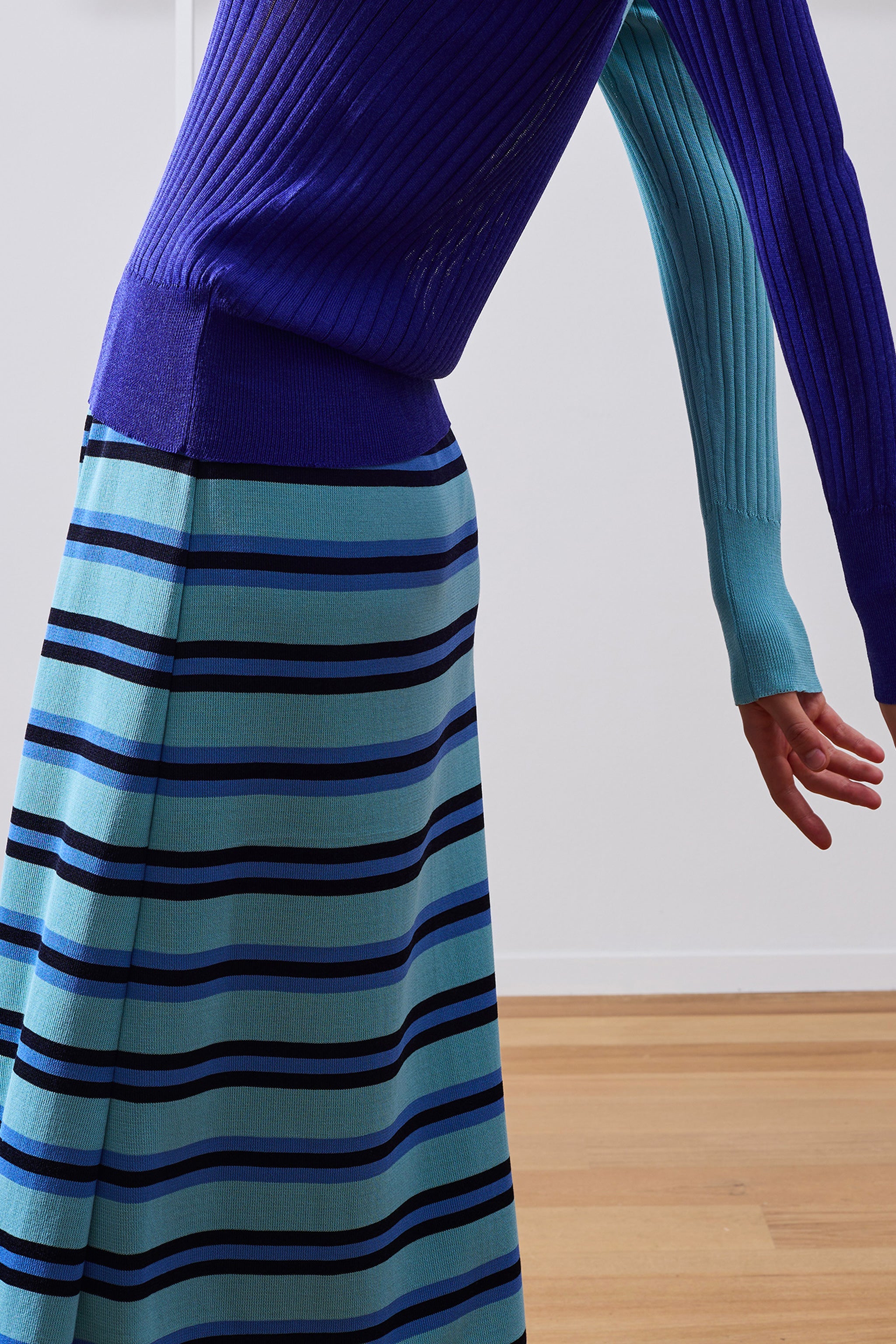 Pleated stripy skirt