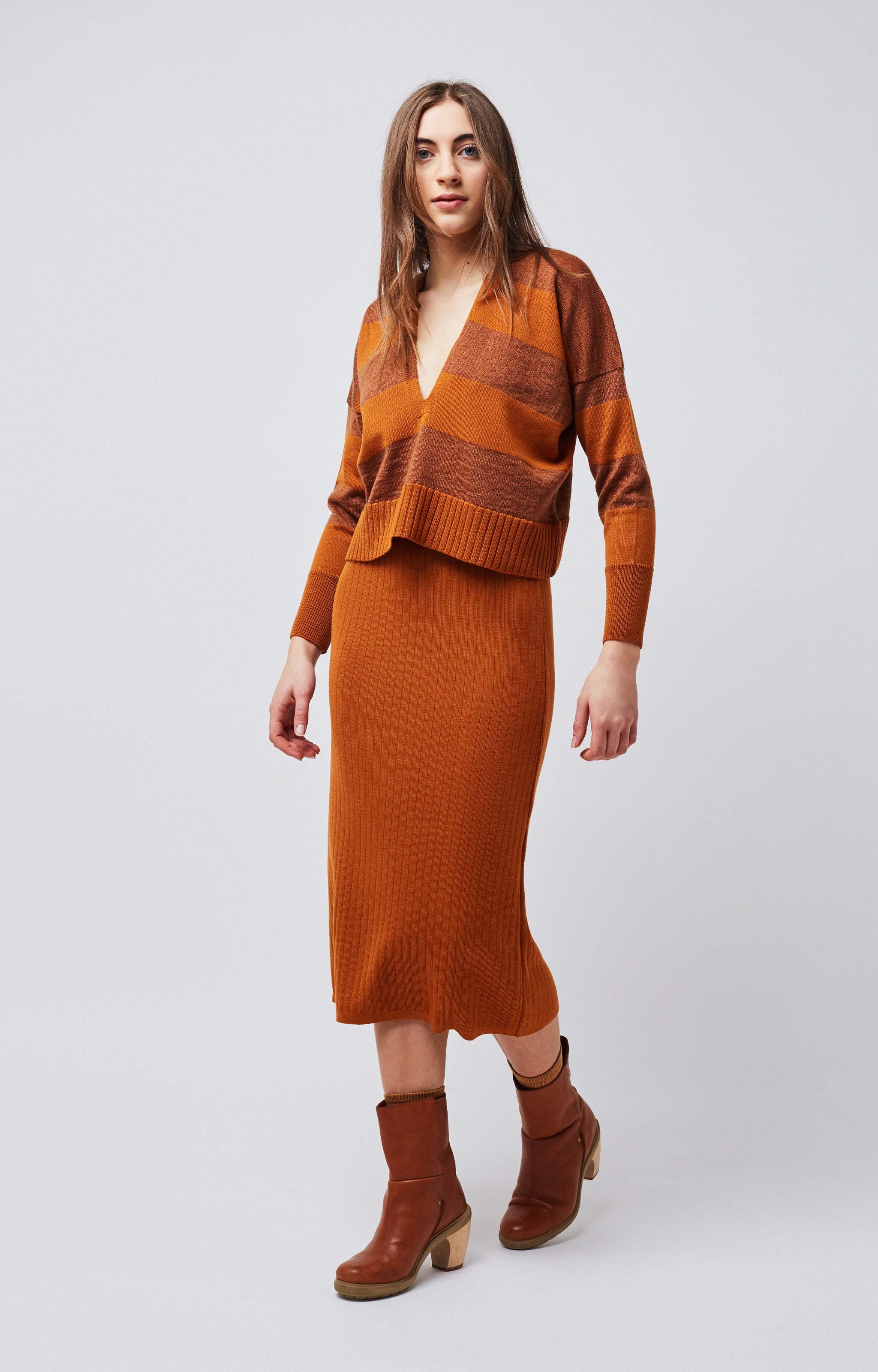 Ribbed skirt