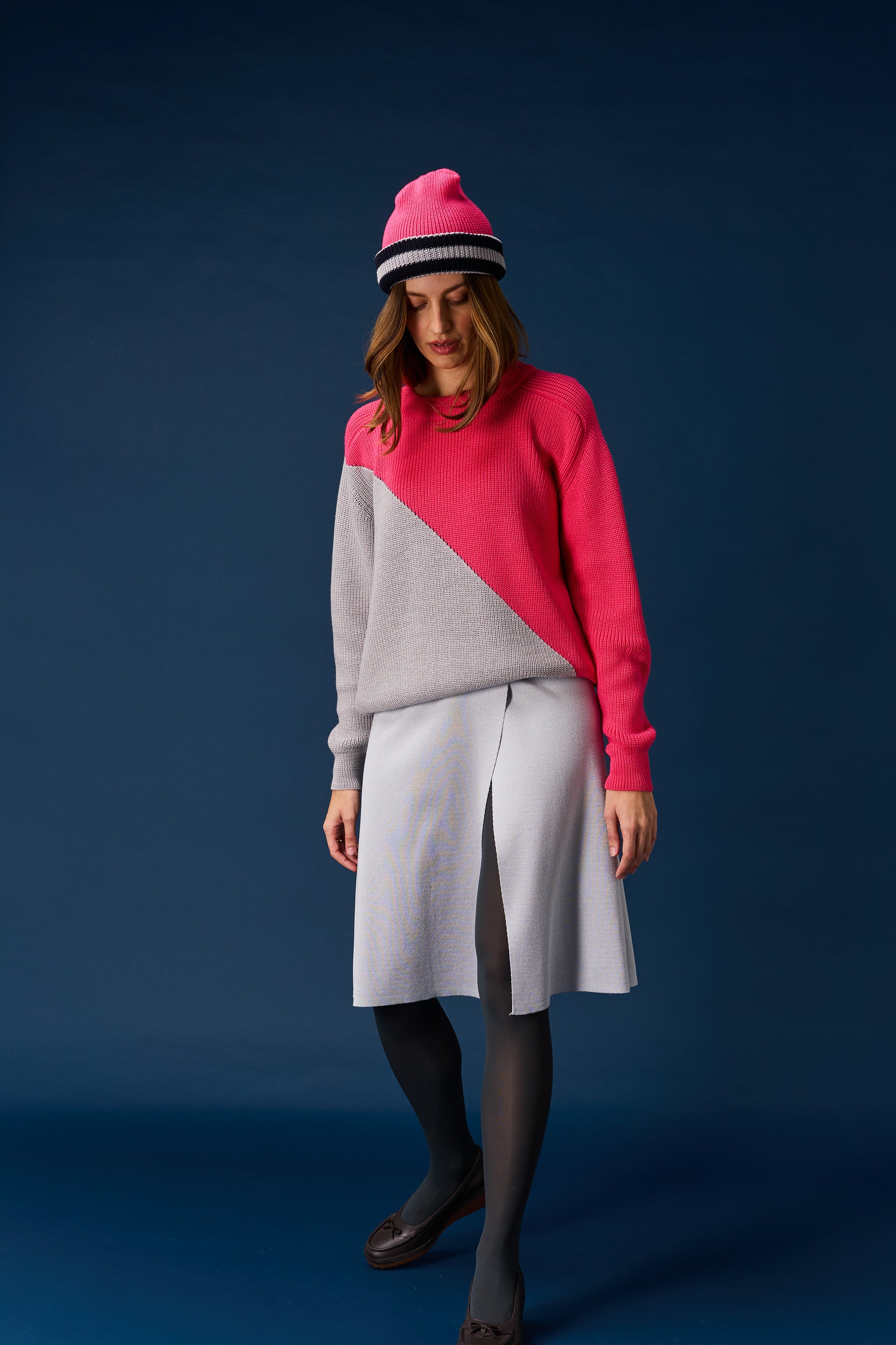 Diagonal unisex sweater