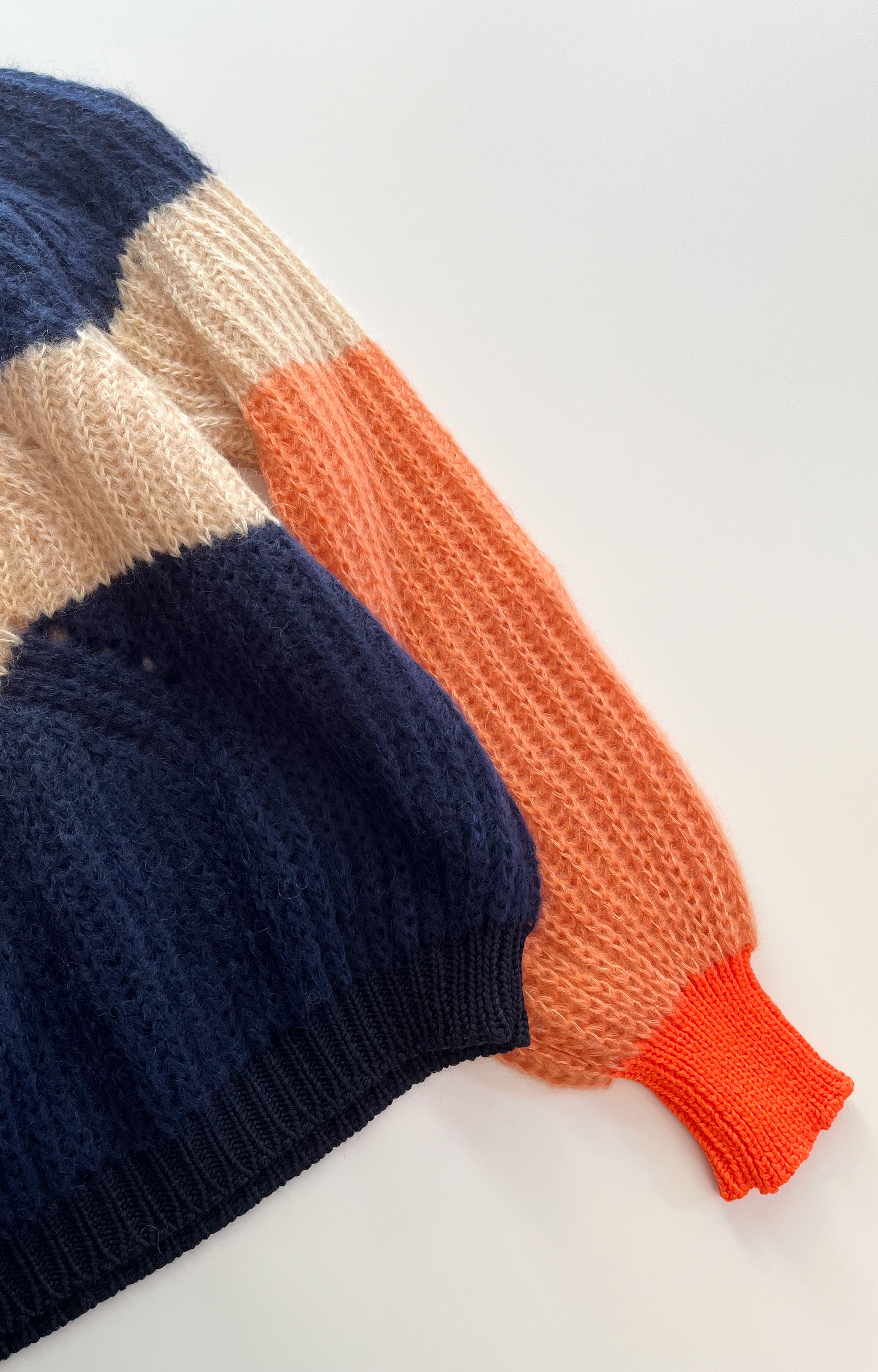 Cortina cloud sweater