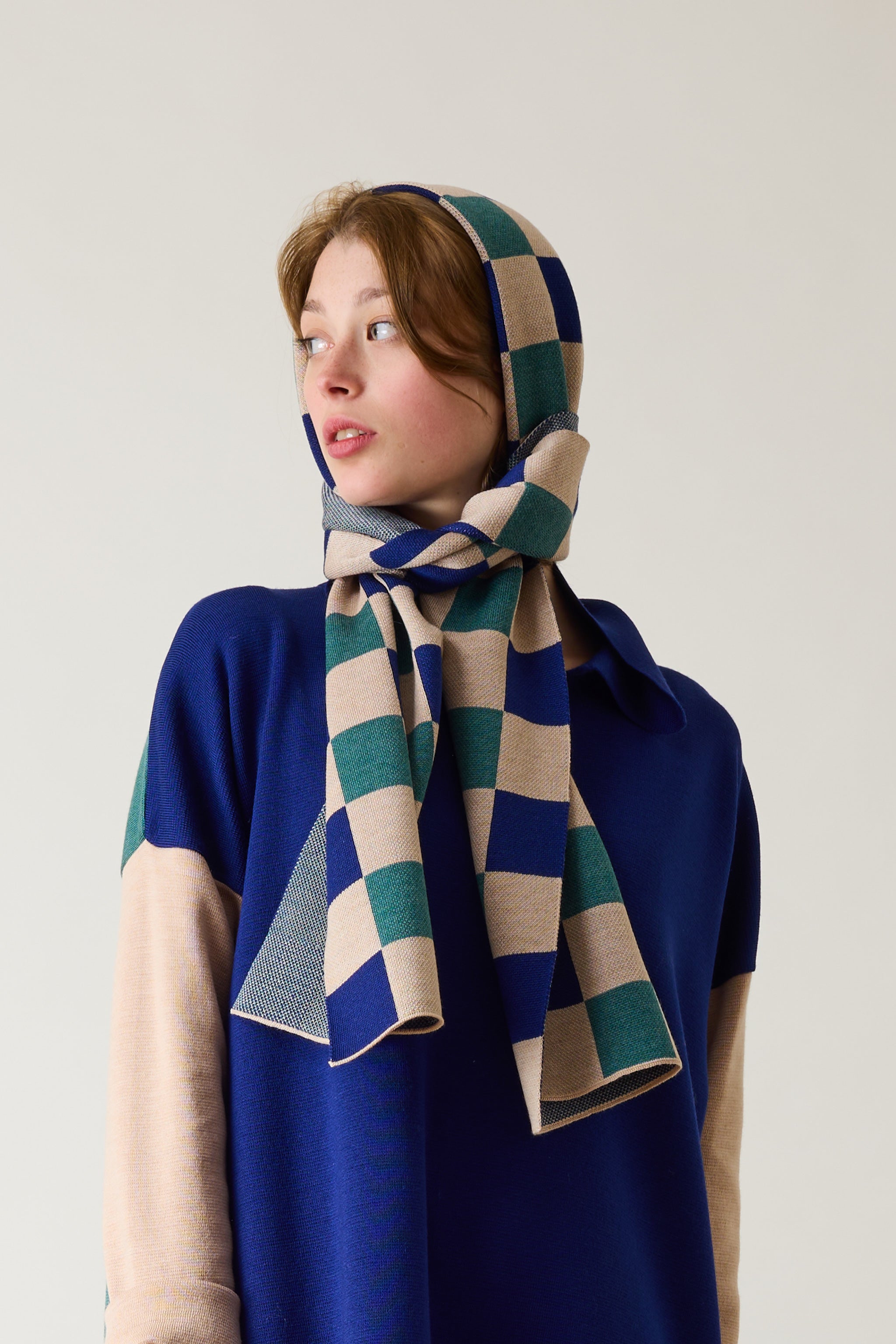 Damina scarf