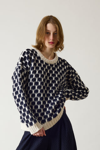 Chunky giraffe sweater