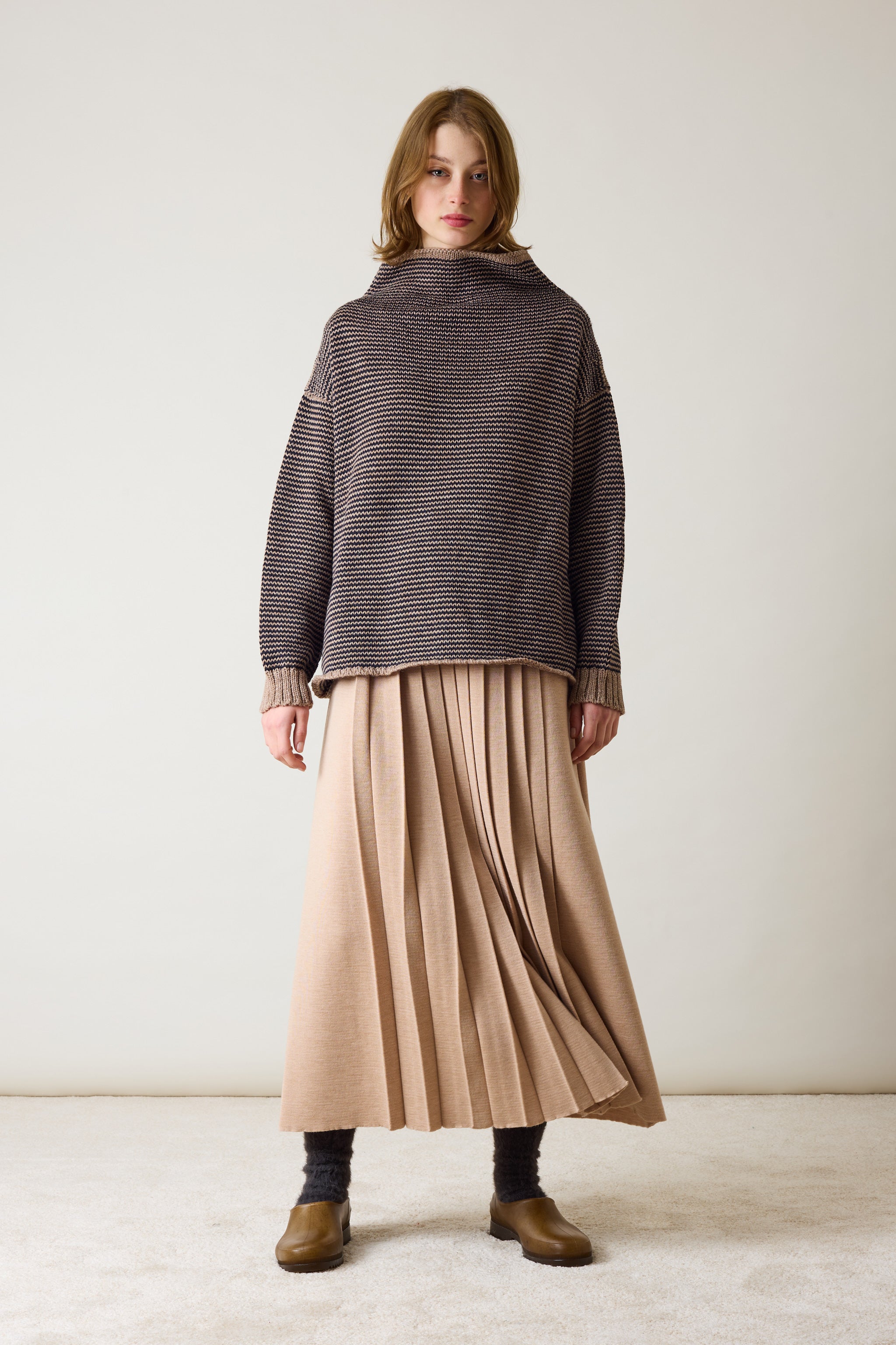 Pleated skirt