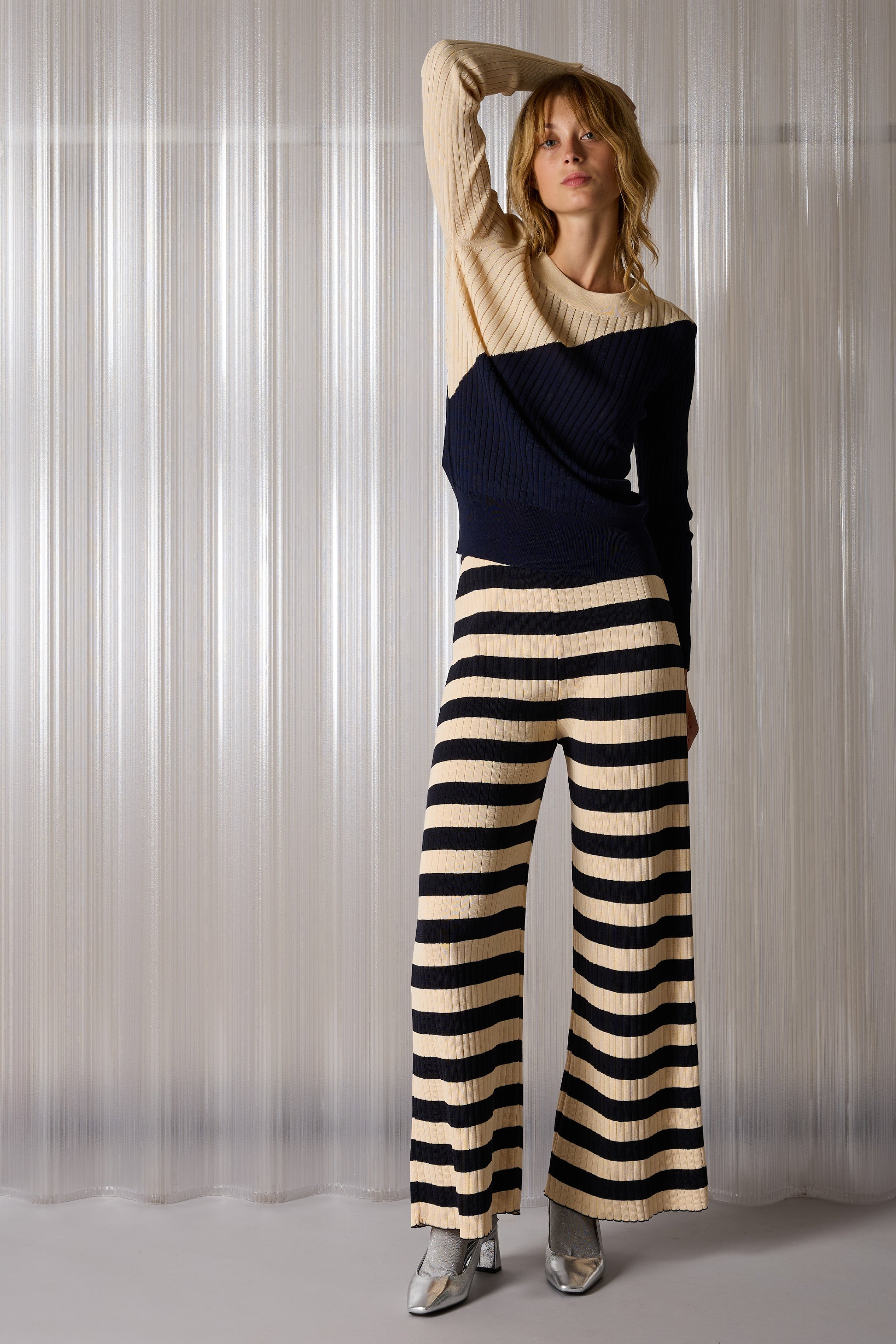 Skin pants