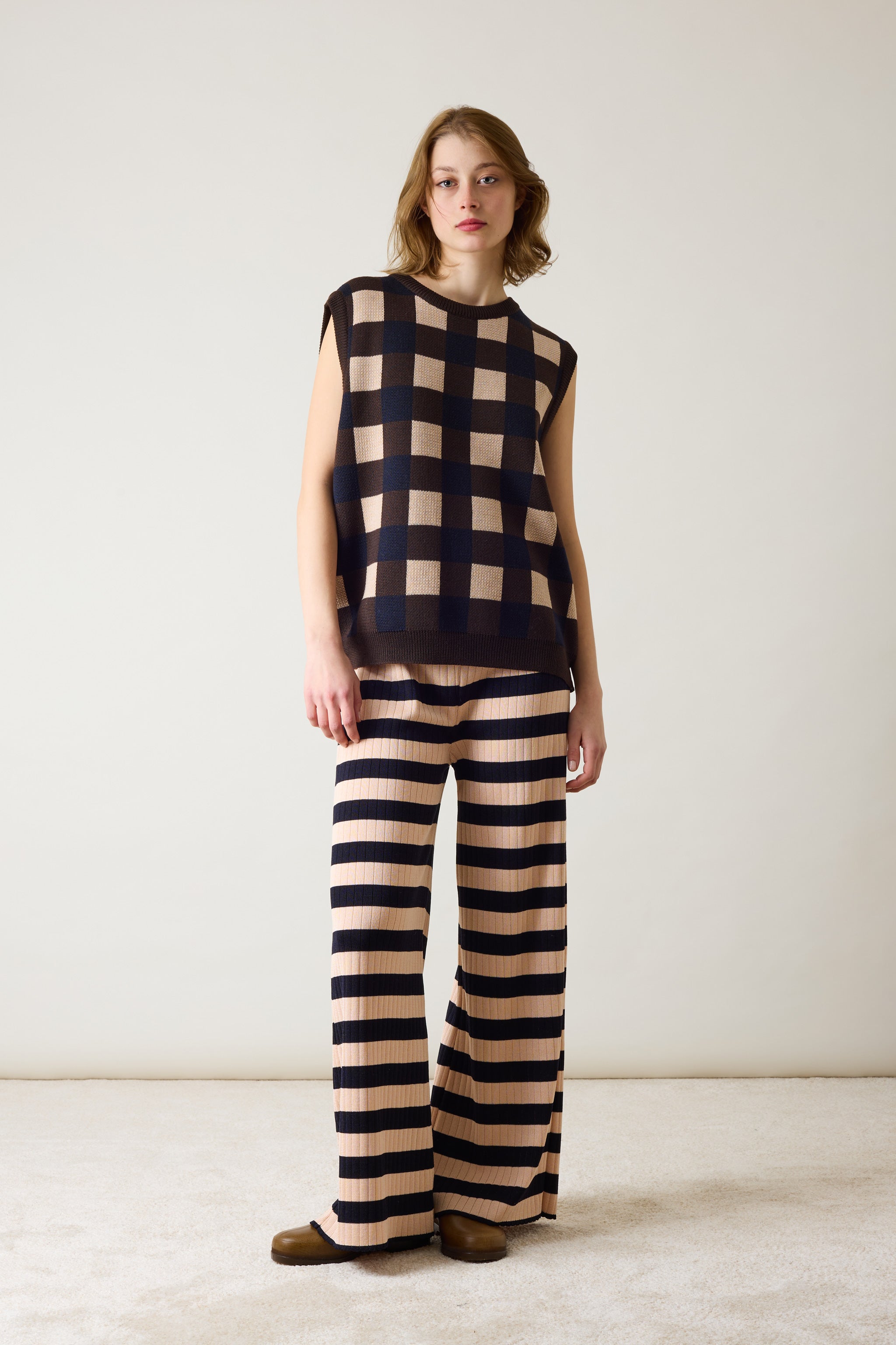 Skin pants